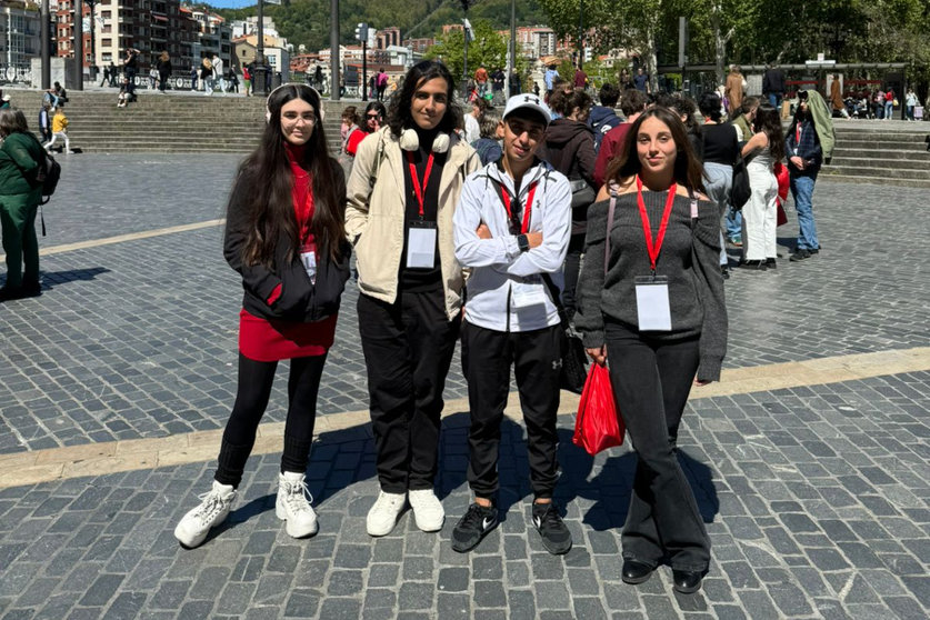 Los alumnos ceutíes disfrutan de la Olimpiada de Filosofía en Bilbao