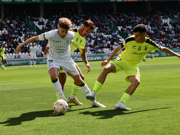 El filial de la AD Ceuta FC tumba al Conil CF y vuelve a mostrar su mejor  versión