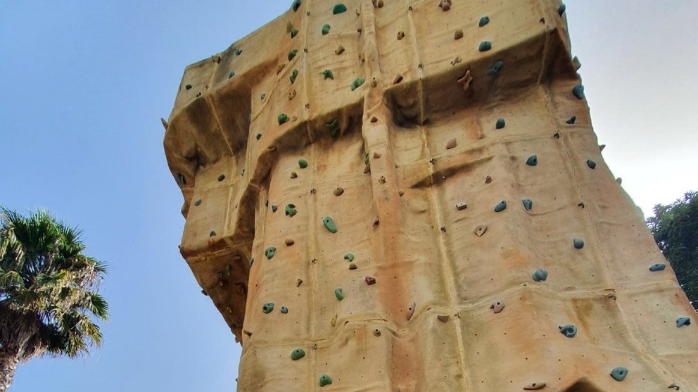 rocódromo en el Parque de San Amaro