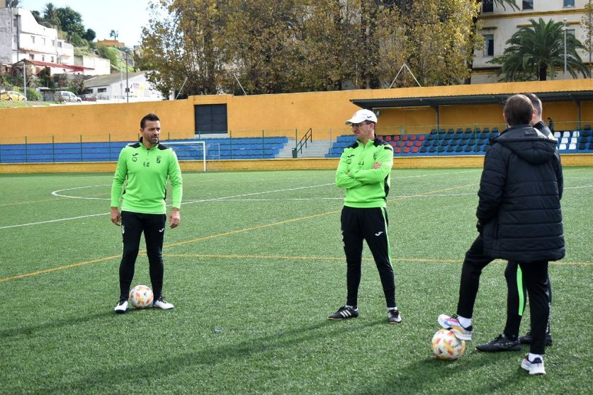 José Juan Romero durante el entrenamiento previo al duelo ante el Depor