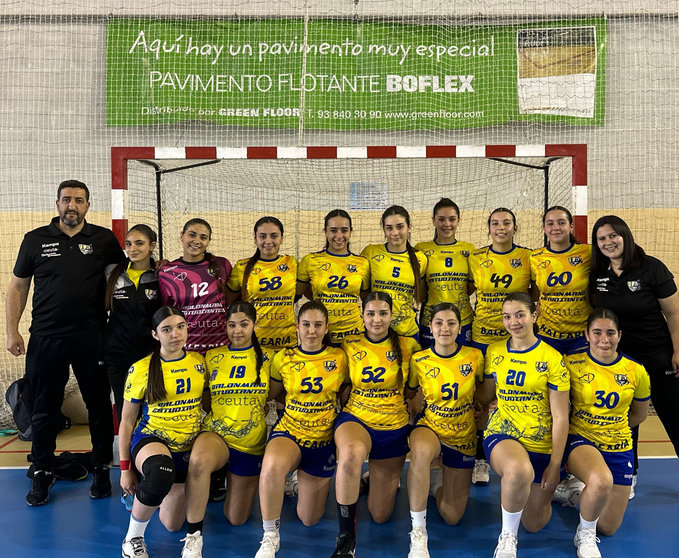Debut del Balonmano Estudiantes en el Campeonato de Andalucía