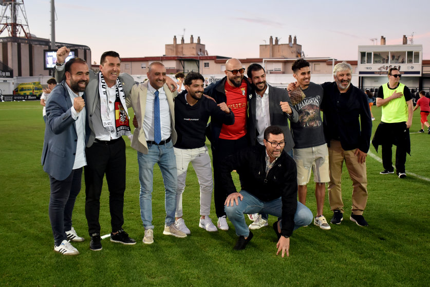 Celebracion playoff AD Ceuta FC(49)