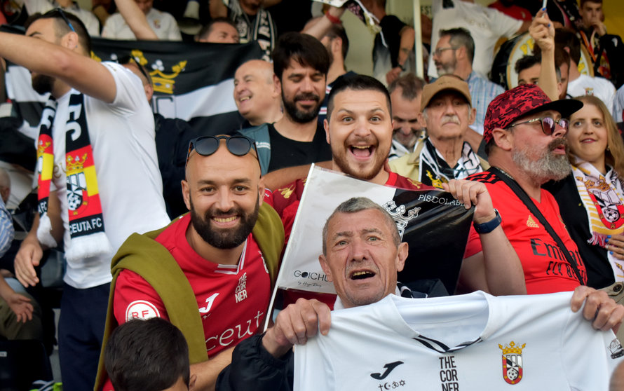 Afición de la AD Ceuta FC en el Murube