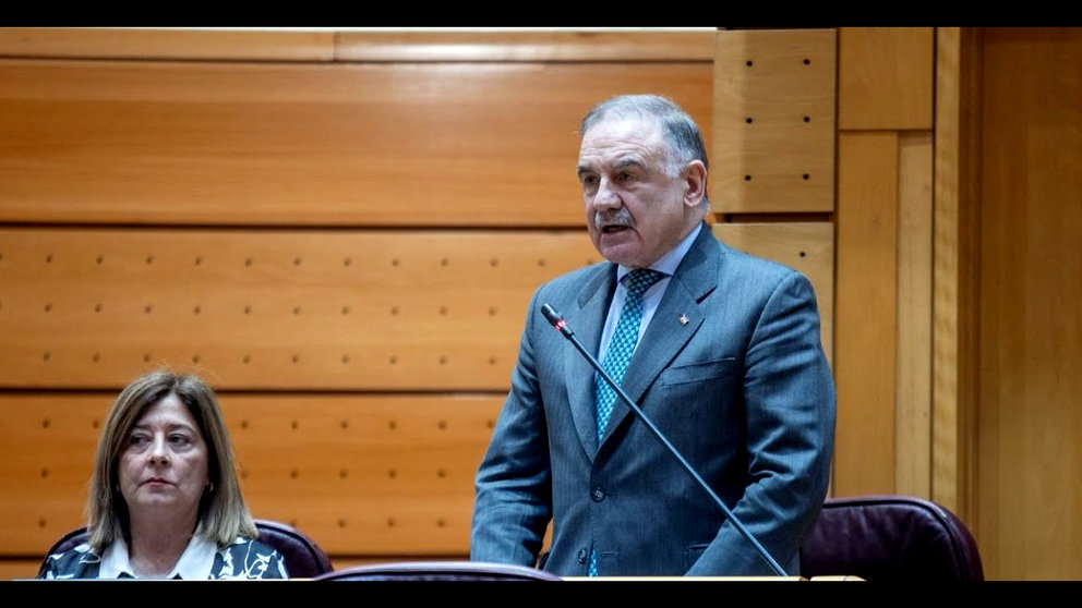 El senador Fernando Gutiérrez Díaz de Otazu en el Senado