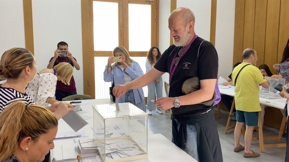  Rodríguez votando este domingo en el San Agustín. 