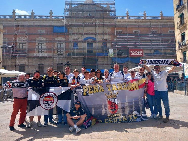 Afición de la AD Ceuta FC en Tarragona