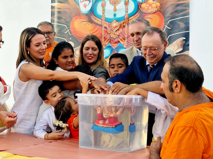 La Comunidad Hindú celebra Ganesh / Laura Ortiz