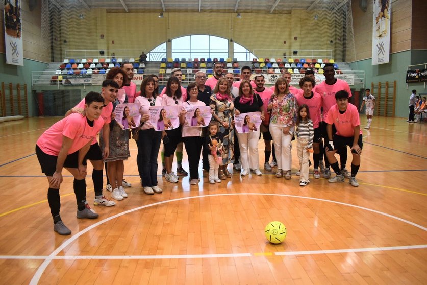 ACMUMA y el Ceutí, unidos contra el cáncer de mama / Rafa Báez