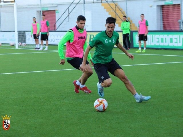 El filial de la AD Ceuta FC tumba al Conil CF y vuelve a mostrar su mejor  versión