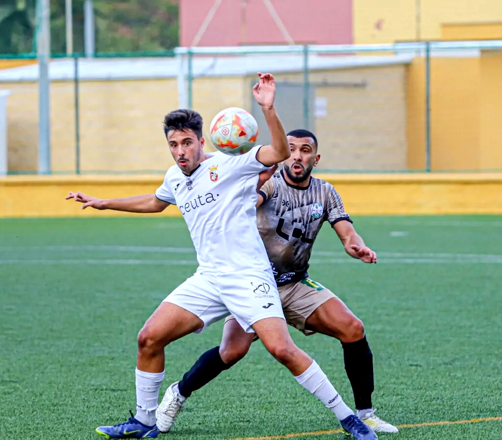 El filial de la AD Ceuta FC tumba al Conil CF y vuelve a mostrar su mejor  versión